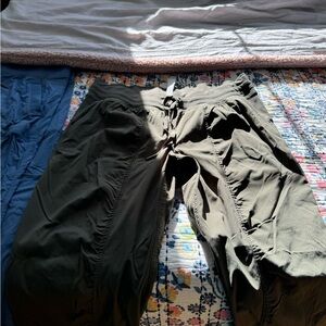 Lululemon dance pants jogger